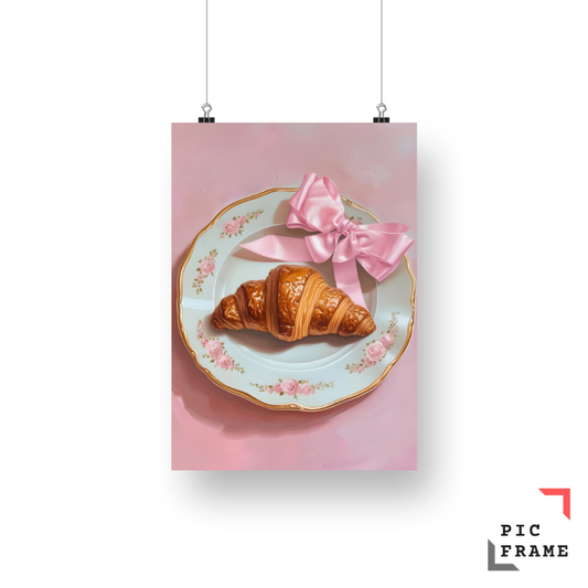 Croissant Elegance
