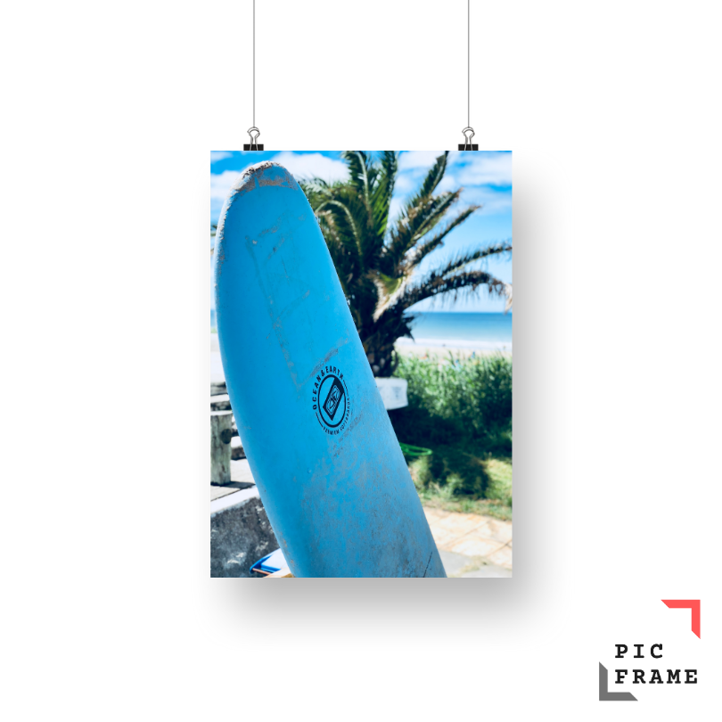 Surfboard rest